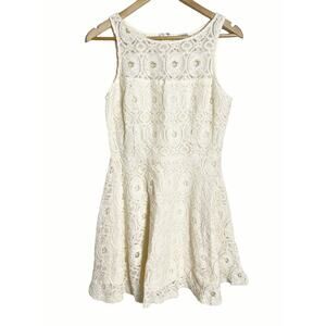 BB Dakota Cream Lace Crochet Sleeveless A-Line Mini Dress Size 6